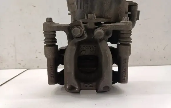 Mercedes-Benz CLA C118 X118 Rear brake caliper