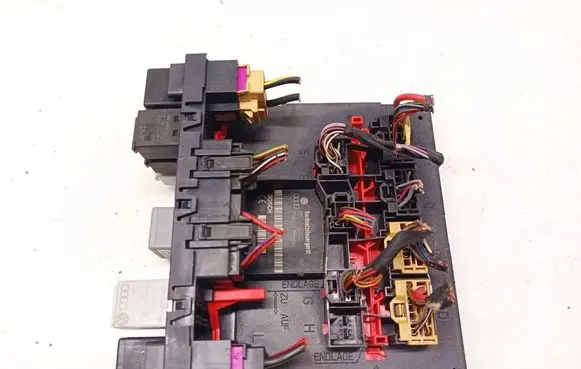 Volkswagen PASSAT B6 Comfort/convenience module 3C0937049AE