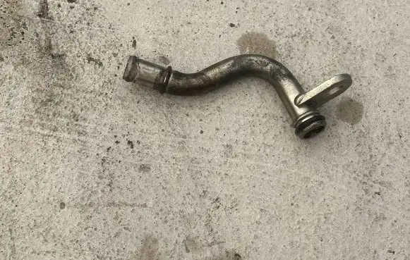 Volvo V60 Engine coolant pipe/hose