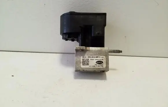 Volkswagen e-Golf Air conditioning (A/C) expansion valve 4M0816682C