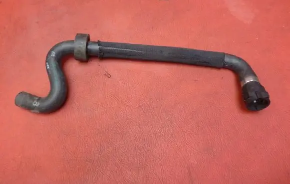 BMW 5 E60 E61 Engine coolant pipe/hose 6928595