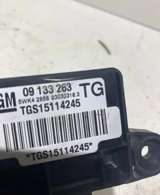 Opel Zafira A Airbag deployment crash/impact sensor 09133263 TGS15114245 5WK42856