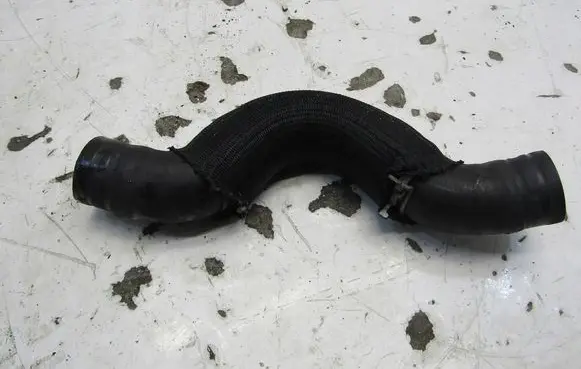 Nissan X-Trail T32 Intercooler hose/pipe OEM