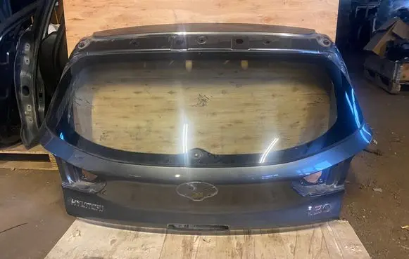 Hyundai i30 Tailgate/trunk/boot lid 