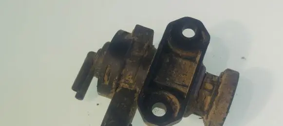 Peugeot 406 Turbo solenoid valve 9635704380