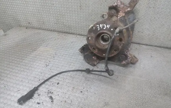 Fiat Punto Evo Front wheel hub spindle knuckle