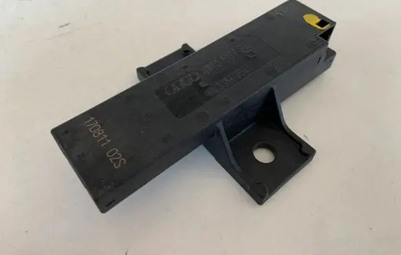 Keyless (KESSY) go control unit/module