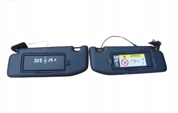 Peugeot 208 Sun visor