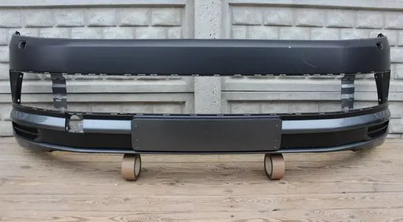 Volkswagen Transporter - Caravelle T6 Front bumper 7E5807221D