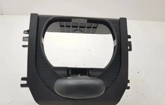 Chrysler 300 - 300C Steering wheel column trim