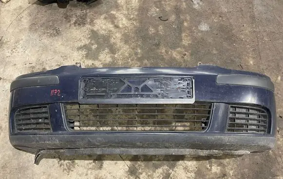 Volkswagen Golf V Front bumper 1k0807217 55D300403