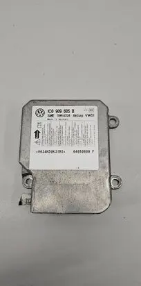 Volkswagen PASSAT B5.5 Airbag control unit/module 1C0909605B 04050809F 0034KD0K31R5