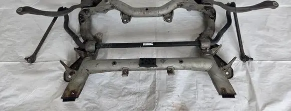 Mercedes-Benz E AMG W212 Front subframe