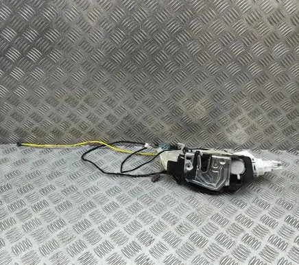 Mercedes-Benz SL R230 Front door lock A2307200735