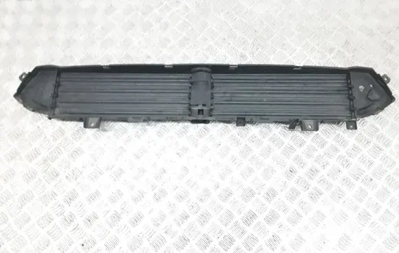 Chrysler Pacifica Intercooler air guide/duct channel 68423754AB