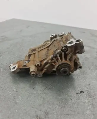 BMW 1 F20 F21 Oil pump 7613549 04472KK