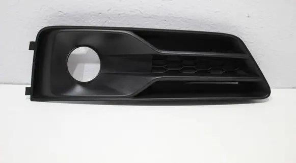 Audi A4 S4 B9 Front bumper lower grill 8W0807682Q