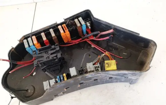 Renault Espace III Fuse box set 6025302577