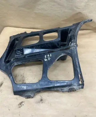 BMW 3 E90 E91 Bumper support mounting bracket corner 7202670