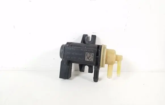 Volkswagen Caddy Turbo solenoid valve 1K0906627B