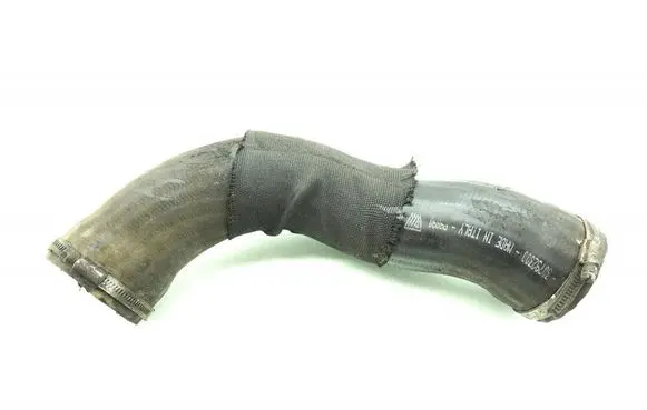 Volvo XC70 Air intake hose/pipe 30792300
