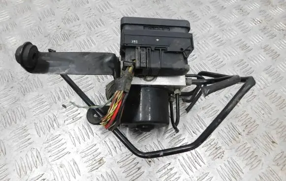 Volvo C30 ABS Pump 00001251E4 10096004273 30736589A