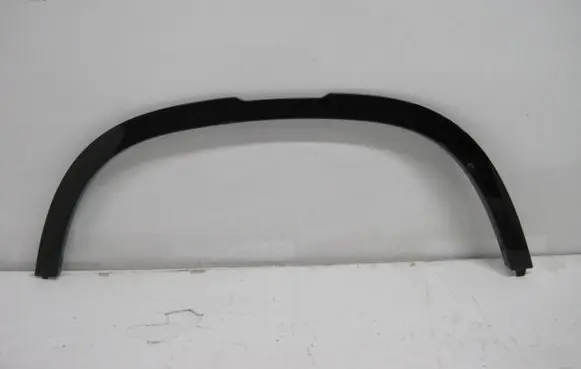 Land Rover Defender Fender trim (molding) L8B216A075BX