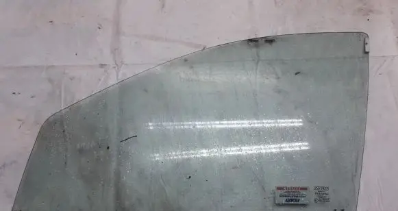 Fiat Punto (188) Front door window glass four-door