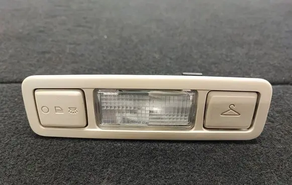 Land Rover Evoque I Rear seat light BJ3213777A