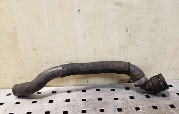 Honda CR-V Engine coolant pipe/hose 10305924