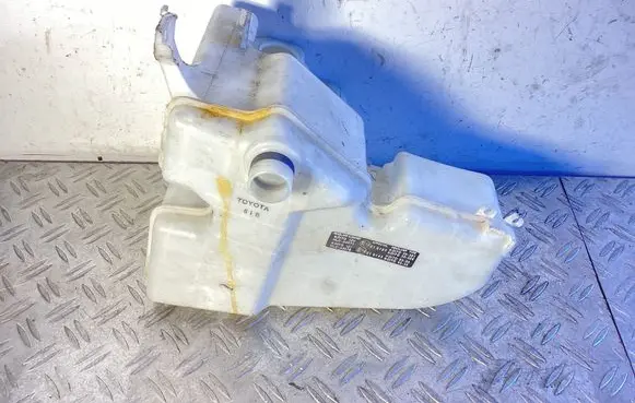 Lexus GS 300 350 430 450H Windshield washer fluid reservoir/tank 060851138