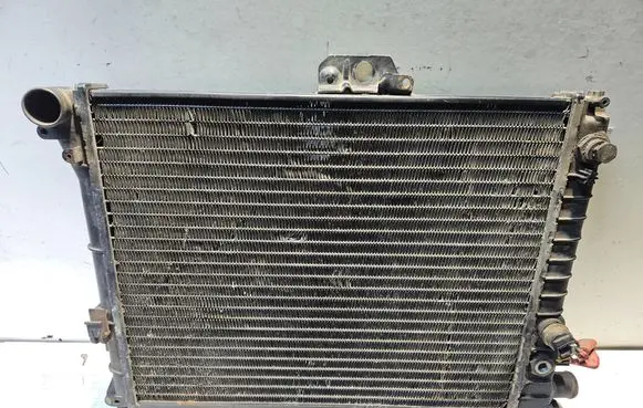Saab 9000 CD Coolant radiator 9382649GJ 9382649