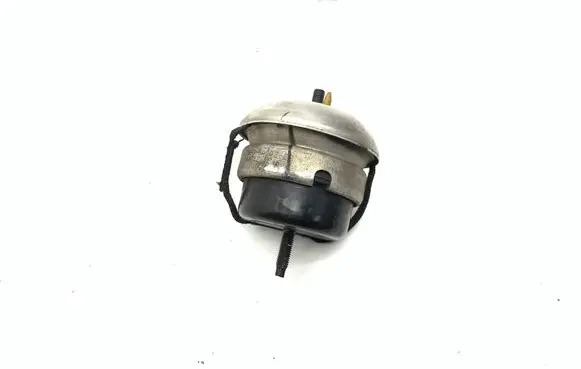 Jaguar XJ X350 Engine mount bracket 2W936A003BB