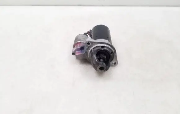 BMW 5 E60 E61 Starter motor 7521123