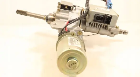 Opel Corsa C Power steering pump 24463940