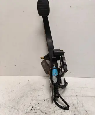 Renault Scenic II - Grand scenic II Clutch pedal 8200155985D
