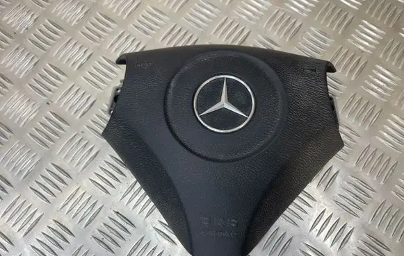 Mercedes-Benz C W203 Steering wheel airbag 1718600102