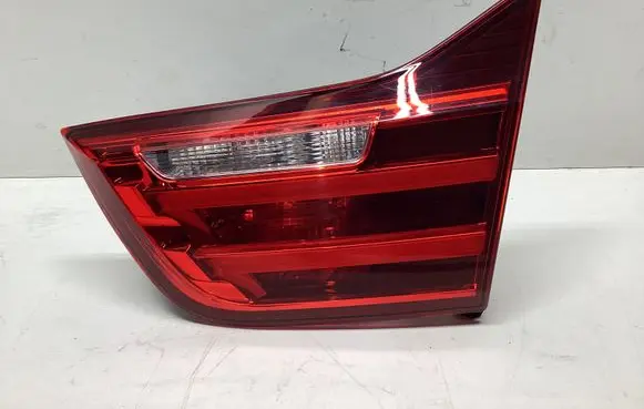 BMW 4 F32 F33 Tailgate rear/tail lights 63217286102