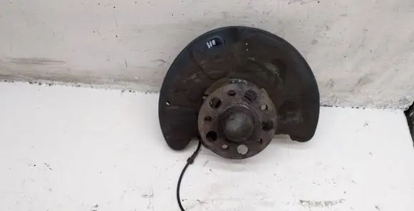 Mercedes-Benz E W212 Front wheel hub spindle knuckle