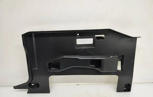 Dashboard lower bottom trim panel