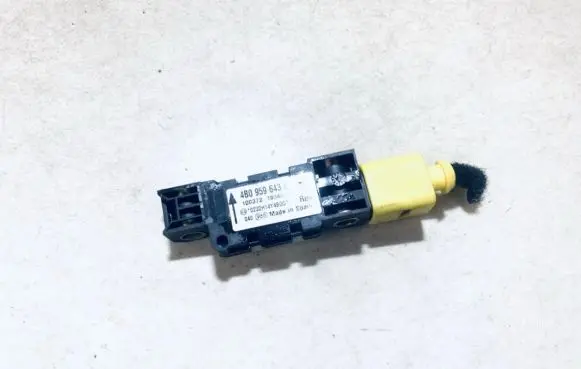 Audi A3 S3 8P Airbag deployment crash/impact sensor 4b0959643e