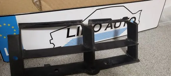 BMW 5 E39 Front bumper lower grill 511182356739