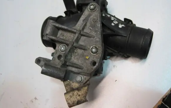 Peugeot Partner III Generator/alternator 9654634380