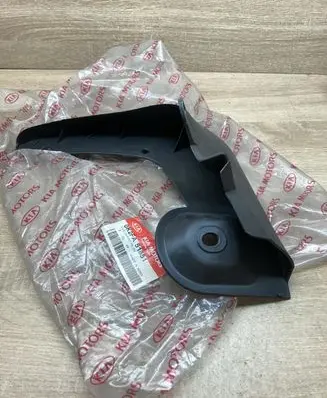 KIA Carens I Front mudguard 0K2FA51851