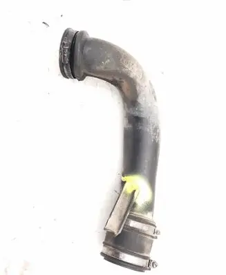 Volvo XC70 Intercooler hose/pipe 30741667