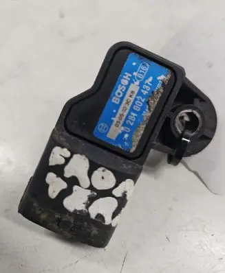 Opel Frontera B Air pressure sensor 0281002437