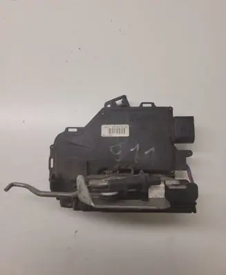 Audi A6 S6 C5 4B Front door lock 4B1837016G