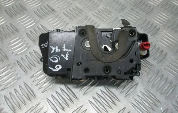 Peugeot 607 Rear door lock
