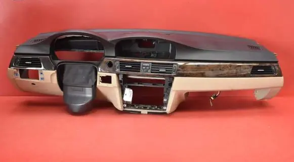 BMW 3 E90 E91 Dashboard