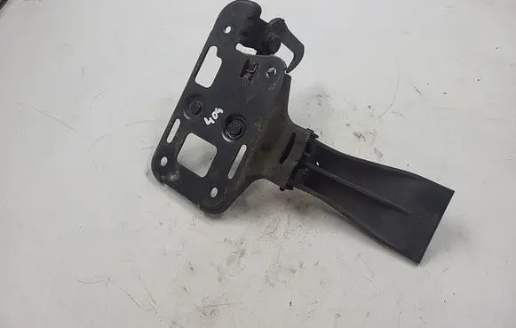 Audi A4 S4 B8 8K Engine bonnet/hood lock/latch loop/hook 8T0823480